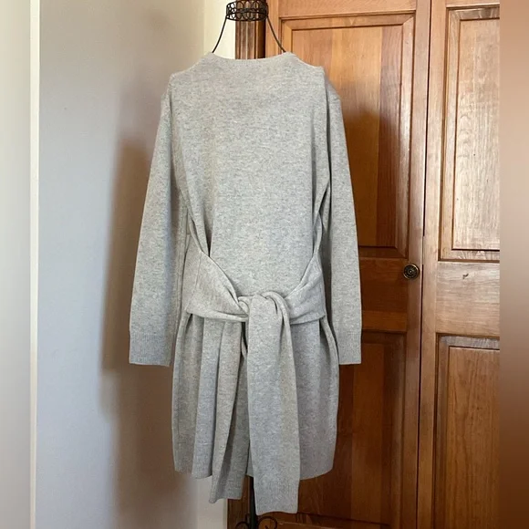 MICHAEL KORS COLLECTION
Cashmere Tie-Waist Dress, Medium - Picture 5 of 8